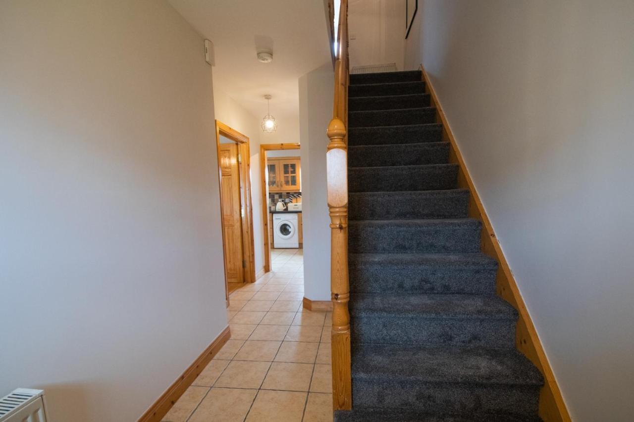 Beautiful Three Bedroom Home In 班多伦 外观 照片